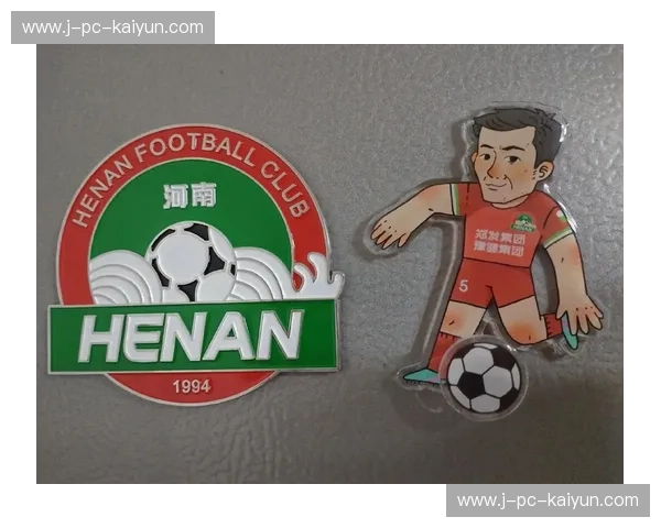 绿茵场上的荣耀与坚守：河南建业与毅腾的历史交锋